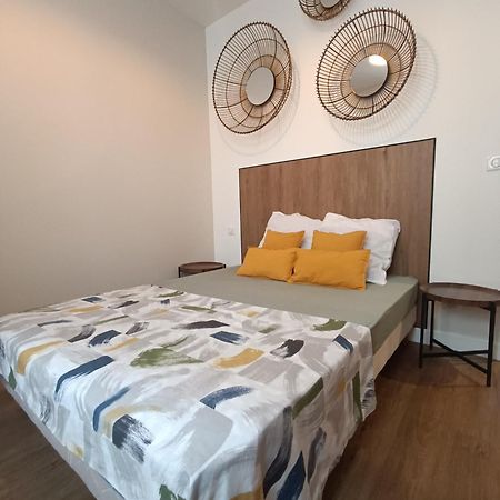 Appartement Centre Ville Historique Avec Terrasse Et Climatise Périgueux Zewnętrze zdjęcie